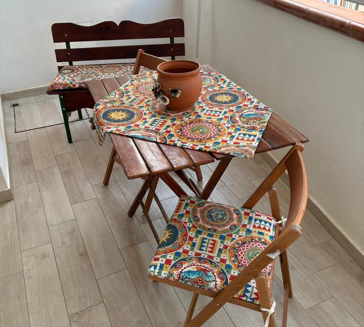 Appartement La Casa Di Zia Nini à Villaggio Pirandello